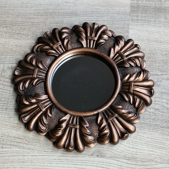 Vintage style antique round mirror - Picture 10 of 11